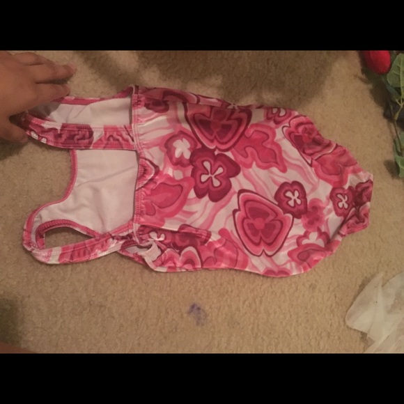 Leotards - Picture 6 of 6